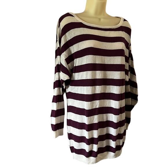 H&M Divided Purple and Winter White Striped Tunic Sweater Womans Size Small - Picture 2 of 8